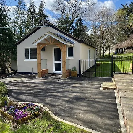 Chase Bungalow Billericay Exterior photo